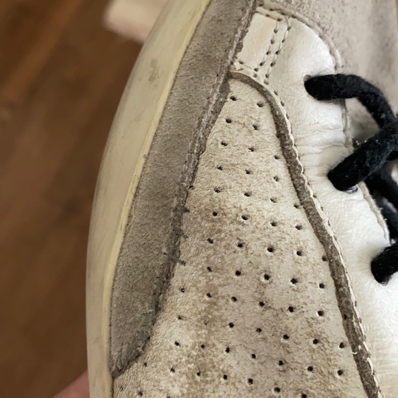 Authentic Golden Goose superstars Red Stitched Hearts - Picture 6 of 8